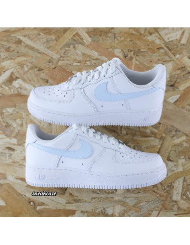 Baby Blue Swoosh - Air Force 1 custom Par le système avancé 