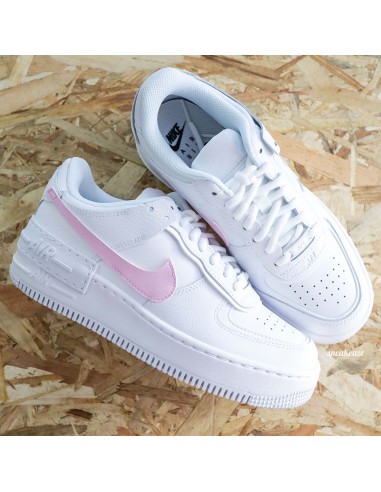 Baby pink Swoosh - Air Force 1 Shadow custom Venez découvrir notre 